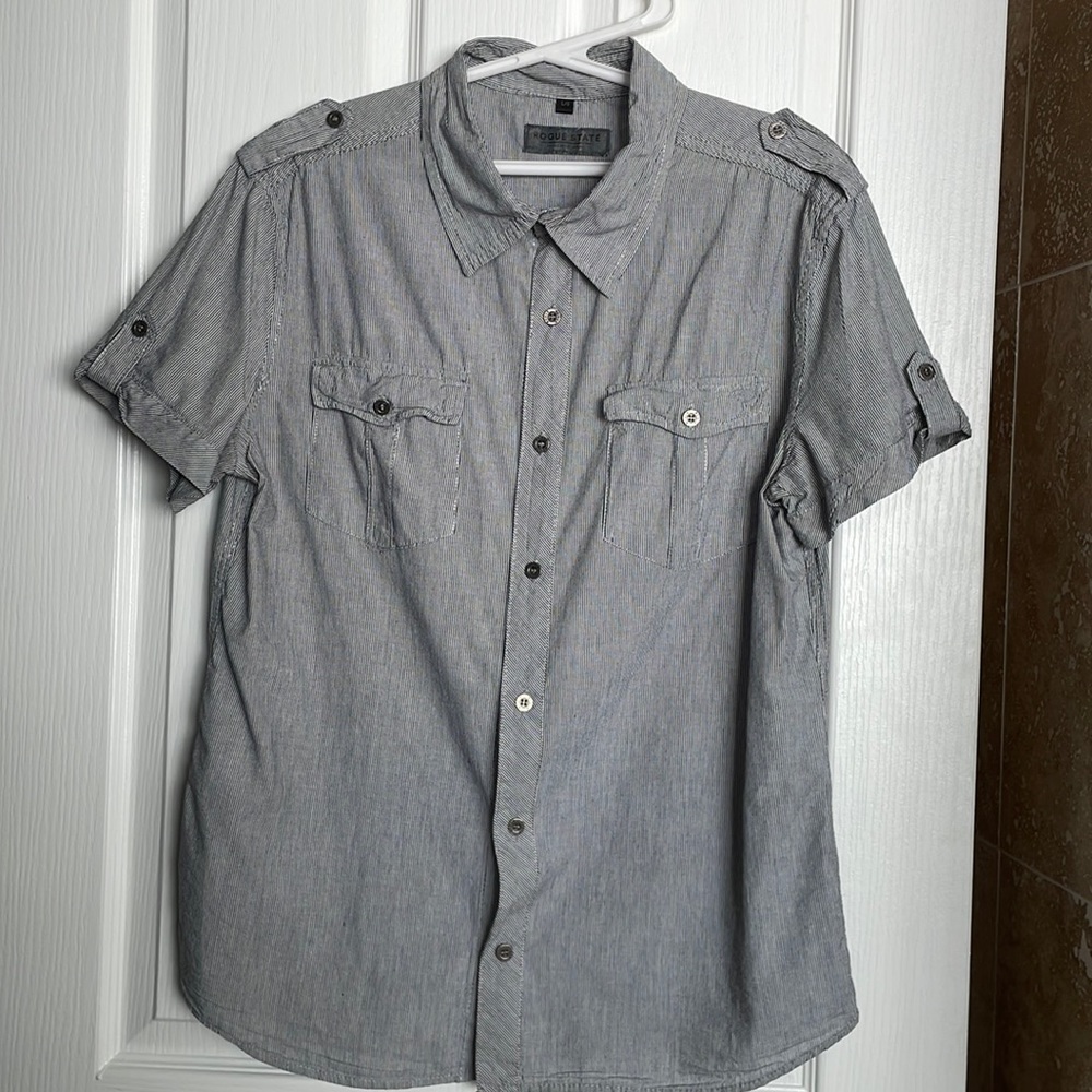 Mens short sleeve button down shirt